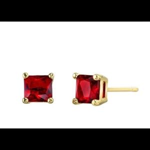 18KT Gold Semi Precious Ruby Stone Earrings